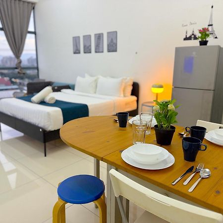 3 Towers Jalan Ampang By Serenity Vacation Homes Куала-Лумпур Экстерьер фото