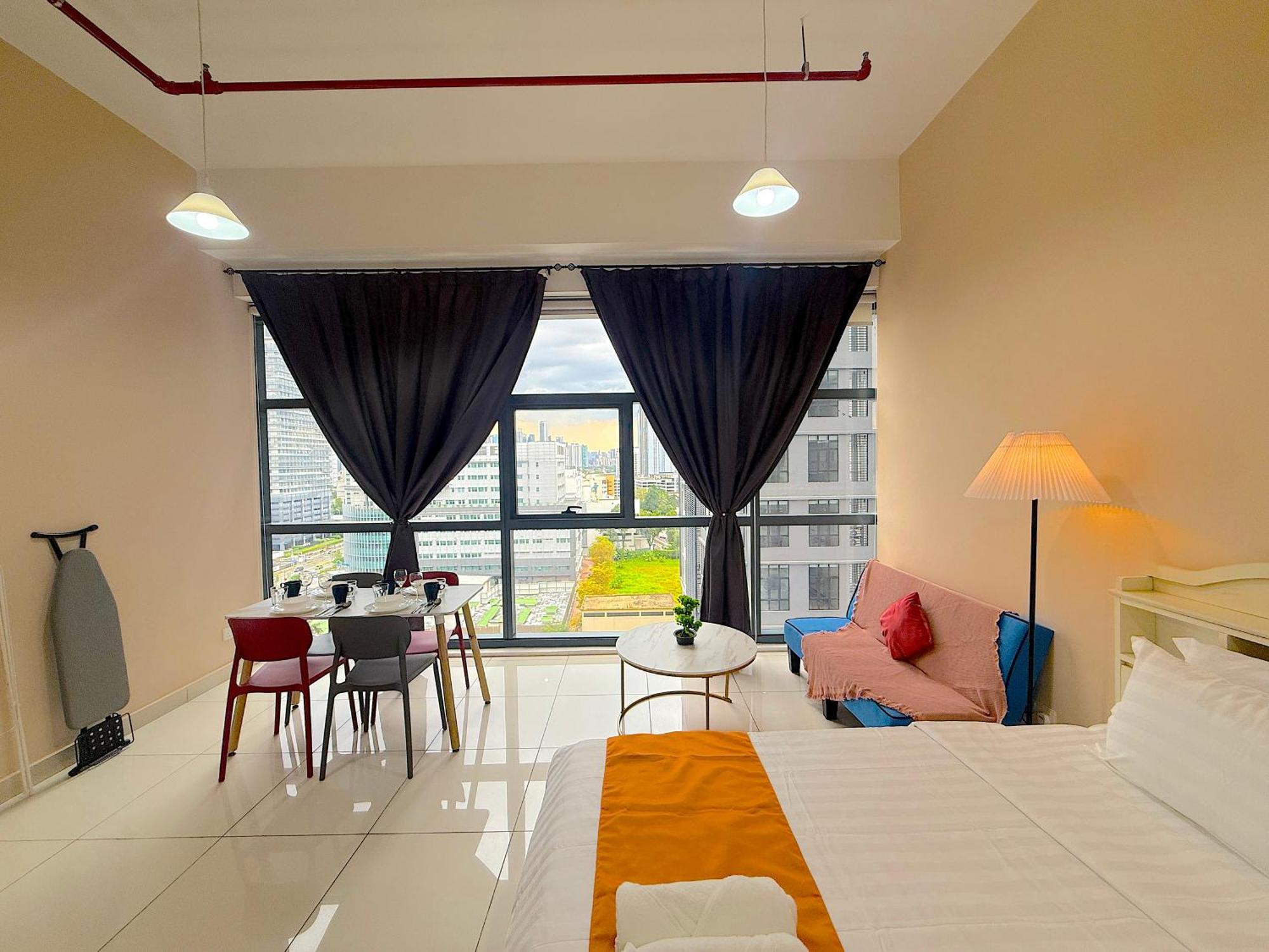 3 Towers Jalan Ampang By Serenity Vacation Homes Куала-Лумпур Экстерьер фото