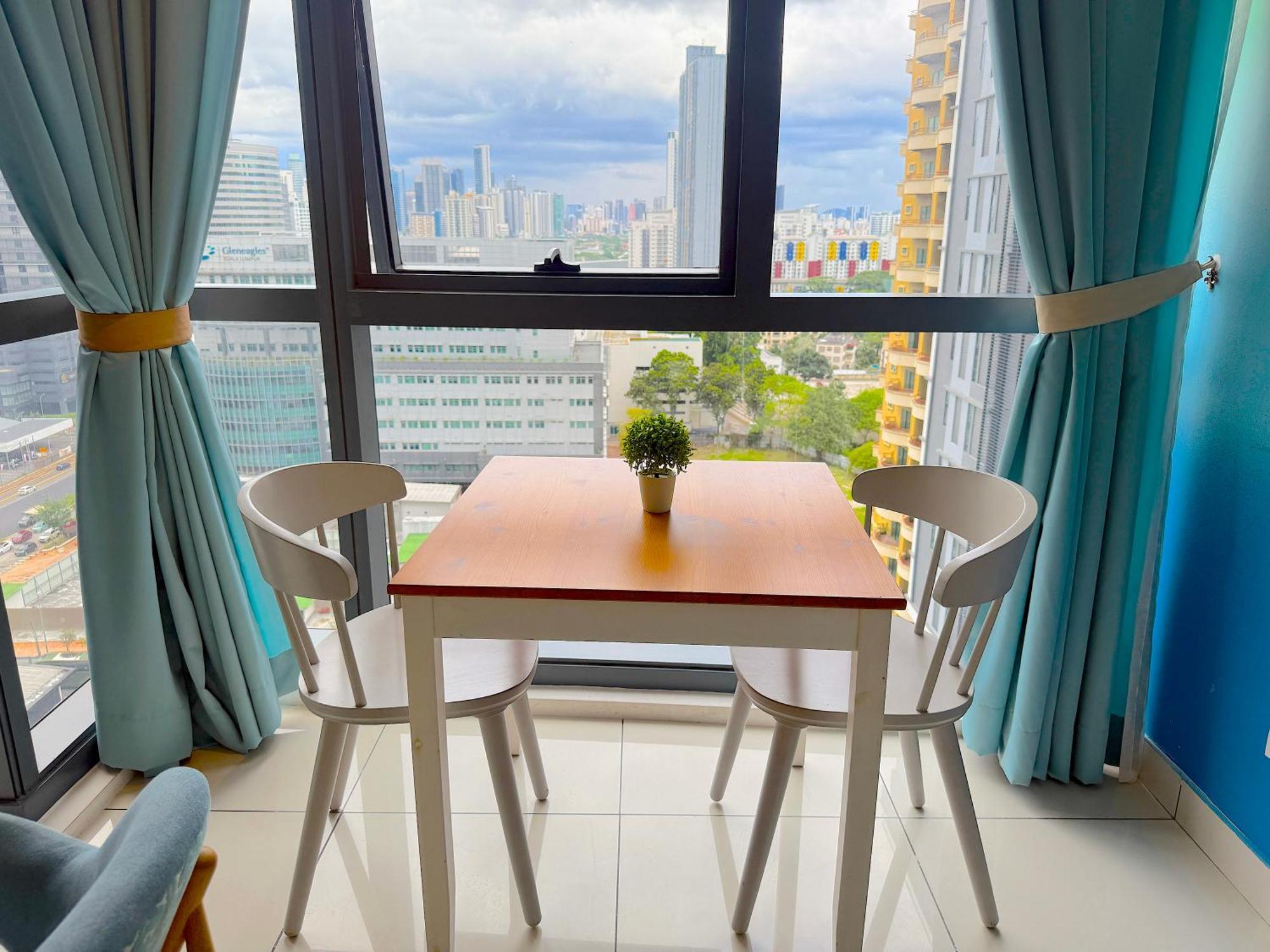 3 Towers Jalan Ampang By Serenity Vacation Homes Куала-Лумпур Экстерьер фото